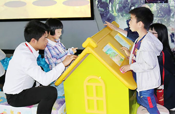Theme Park Equipment Children AR Interactive Game Projection System Painting 2